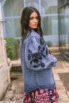 SURCHEMISE EN JEAN COSMOS FLORAL