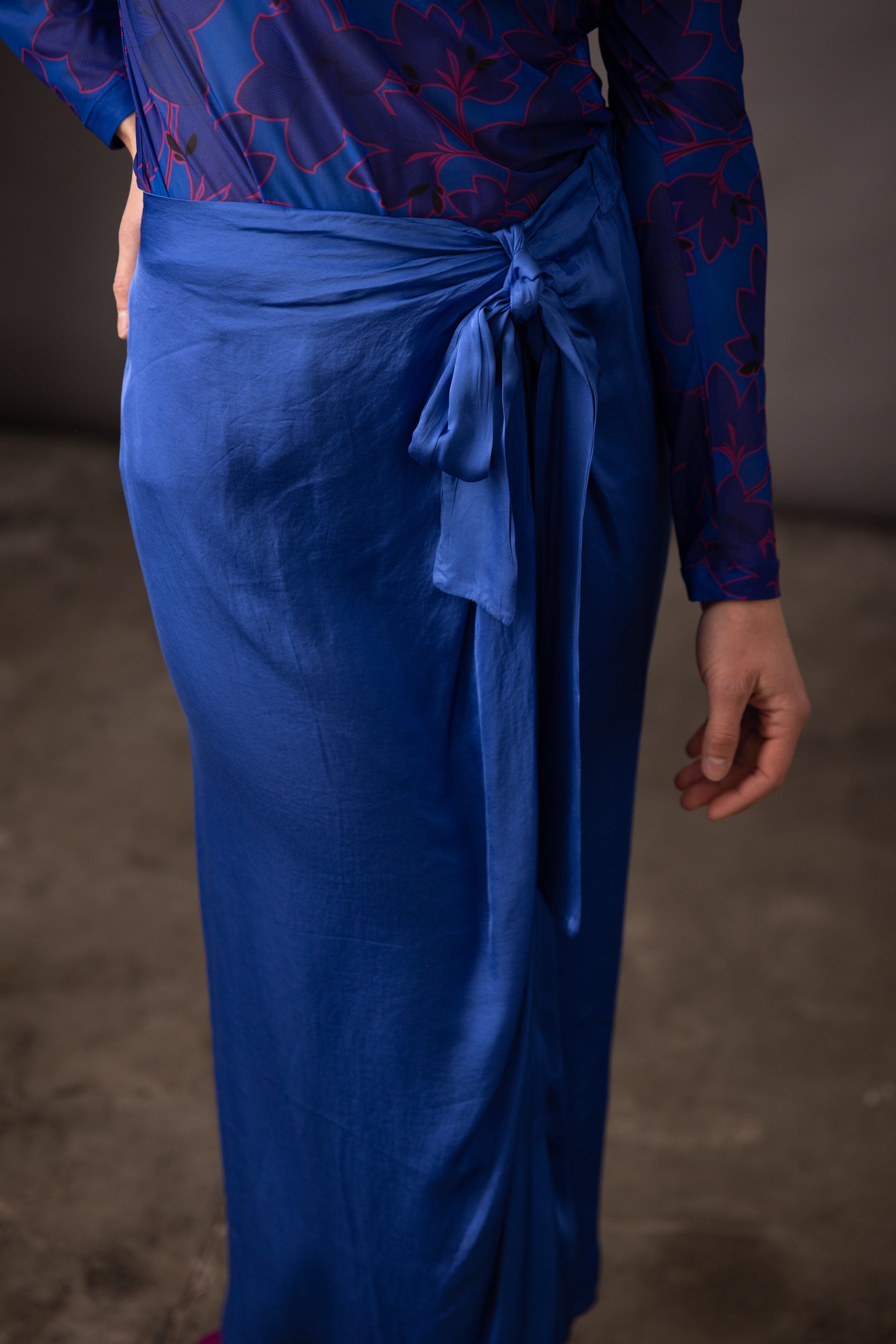 Jupe satin ROMANE BLEU