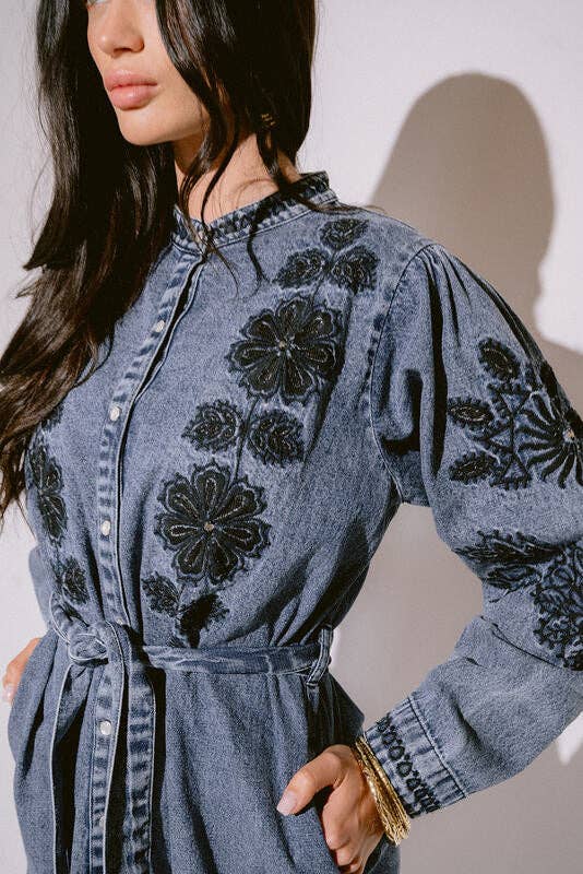 ROBE EN JEAN FLORAL COSMOS