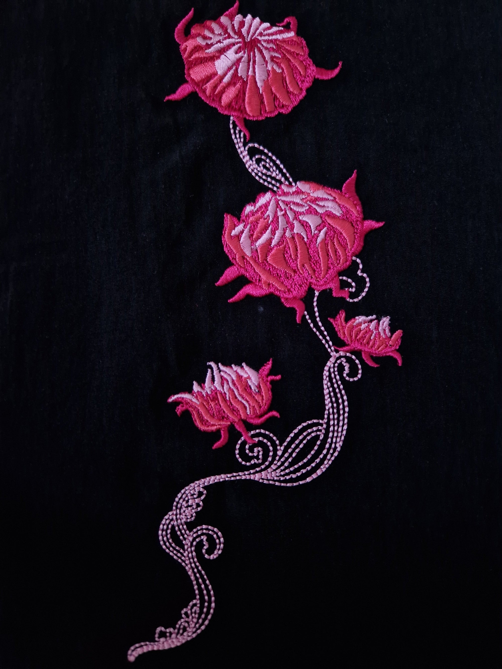 Broderie montante Collector PE18 ALICE